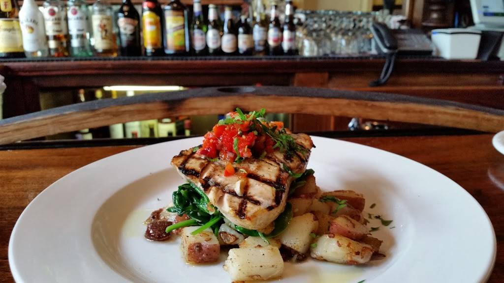 The Plaza Bistro | restaurant | 420 1st St E, Sonoma, CA 95476, USA | 7079964466 OR +1 707-996-4466