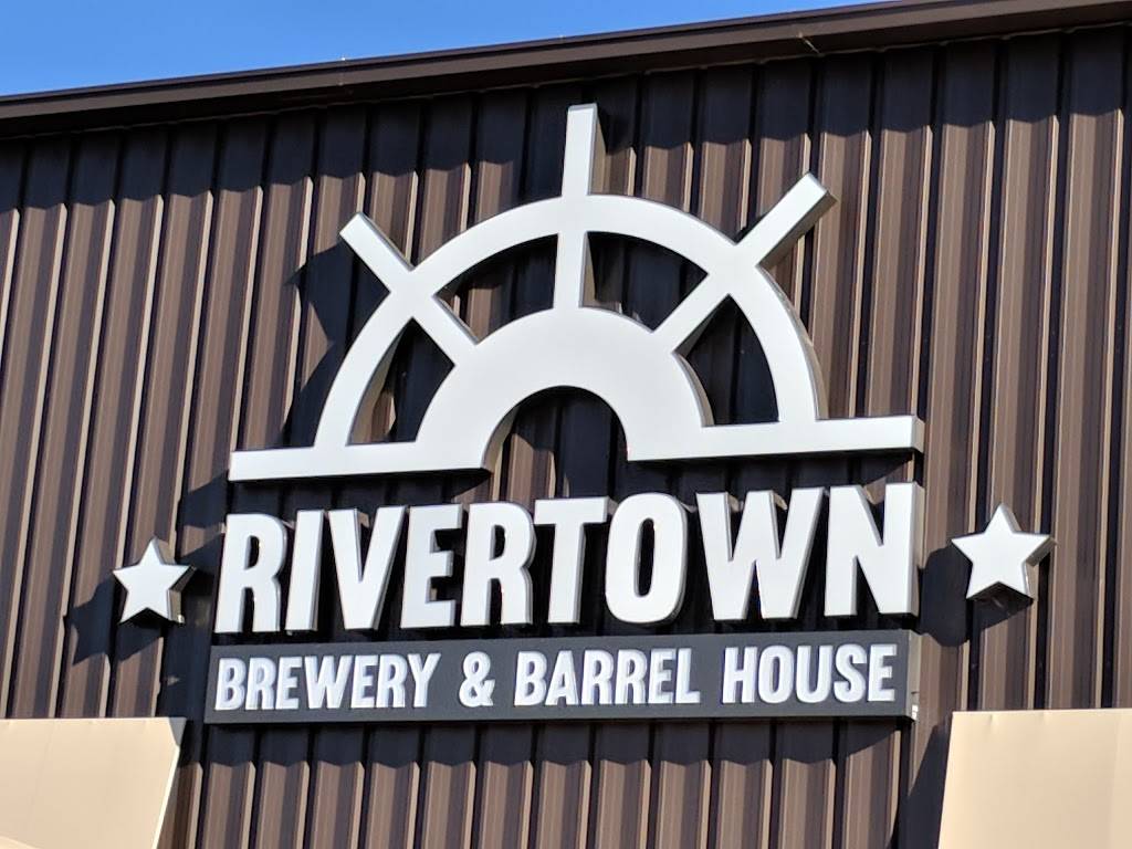 Rivertown Brewery & Barrel House | restaurant | 6550 Hamilton Lebanon Rd, Middletown, OH 45044, USA | 5133607839 OR +1 513-360-7839