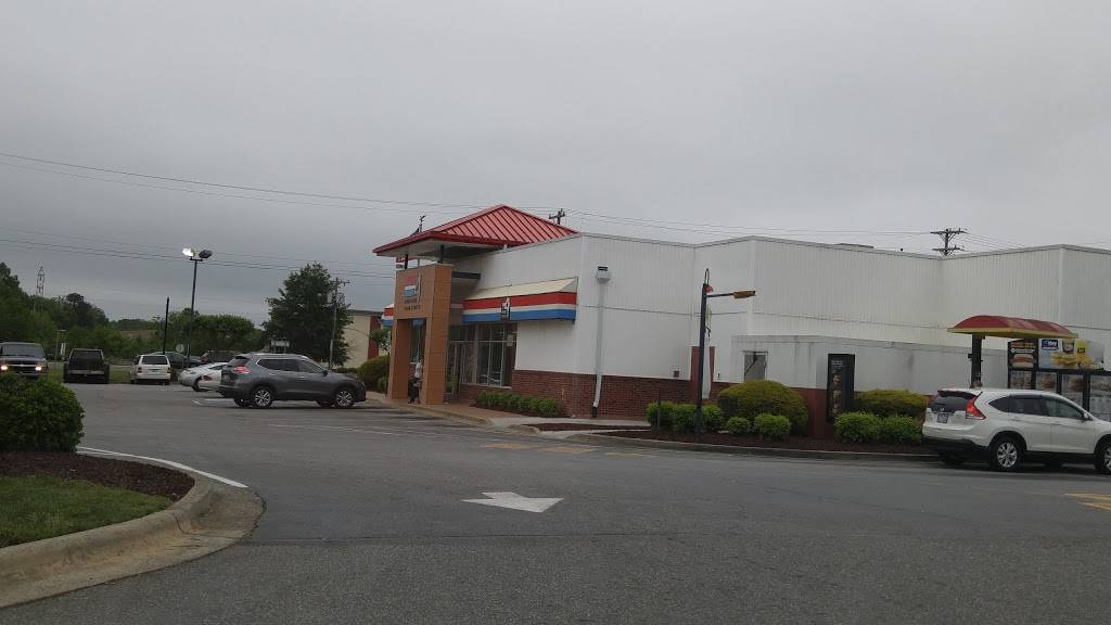 BP | restaurant | 117 NC-801 N, Bermuda Run, NC 27006, USA | 3369402363 OR +1 336-940-2363