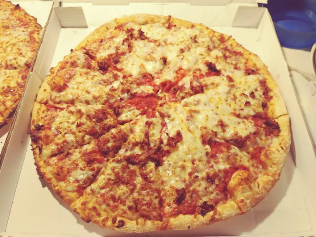 Pizza Quik | restaurant | 2598 S Business 31, Peru, IN 46970, USA | 7654737770 OR +1 765-473-7770