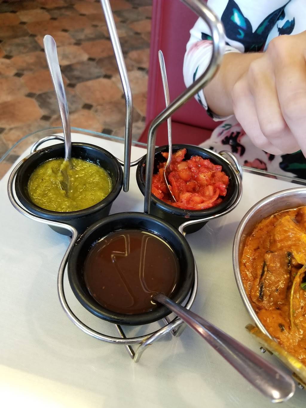 Hi Bombay | restaurant | 1 Pleasant St, Portland, ME 04101, USA | 2077728767 OR +1 207-772-8767