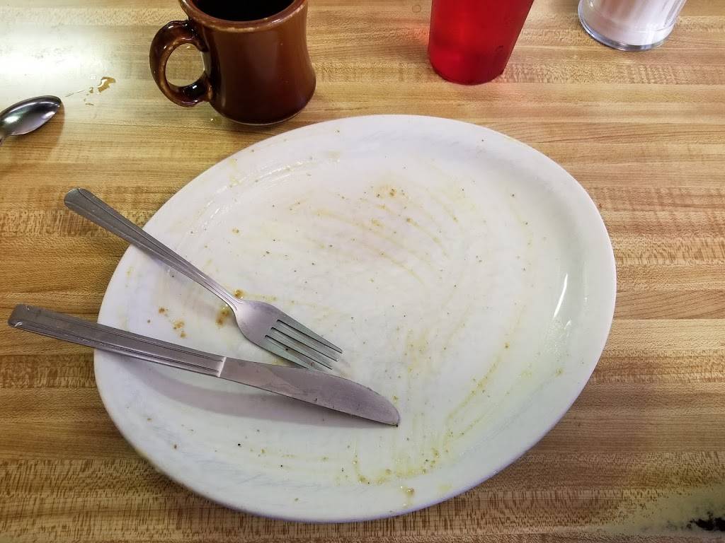 Red School Cafe | restaurant | 12320 Bristol Rd, Bristol, WI 53104, USA | 2628572652 OR +1 262-857-2652