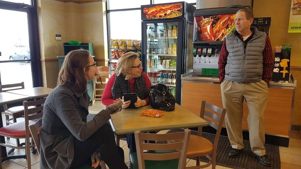 Subway | restaurant | 2401 WI-25, Menomonie, WI 54751, USA | 7152351800 OR +1 715-235-1800