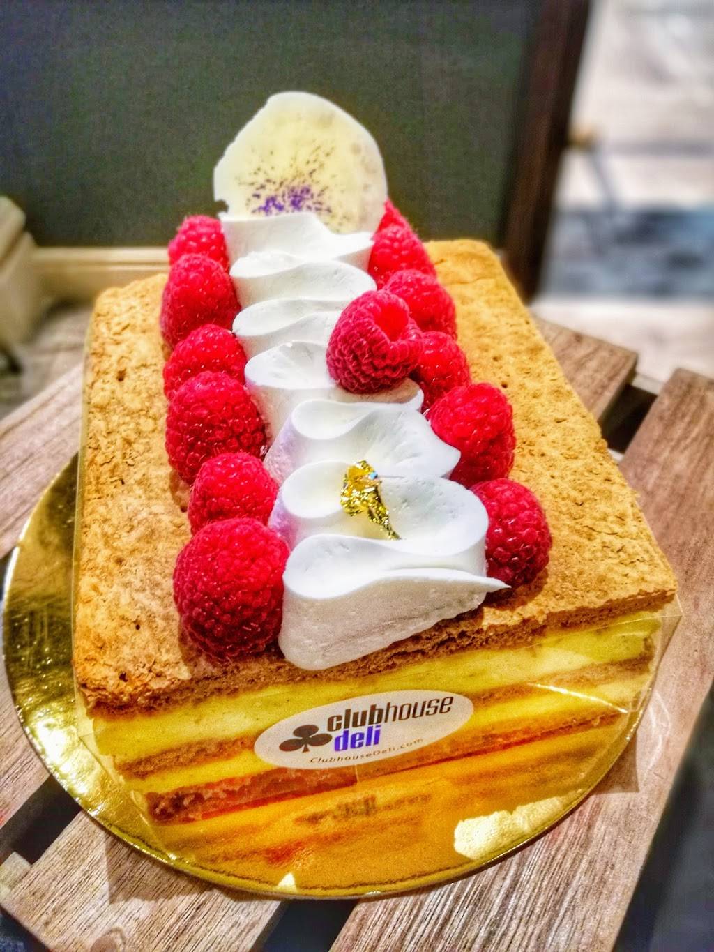 Clubhouse Deli | restaurant | 221 N Rampart Blvd, Las Vegas, NV 89145, USA | 7028697722 OR +1 702-869-7722