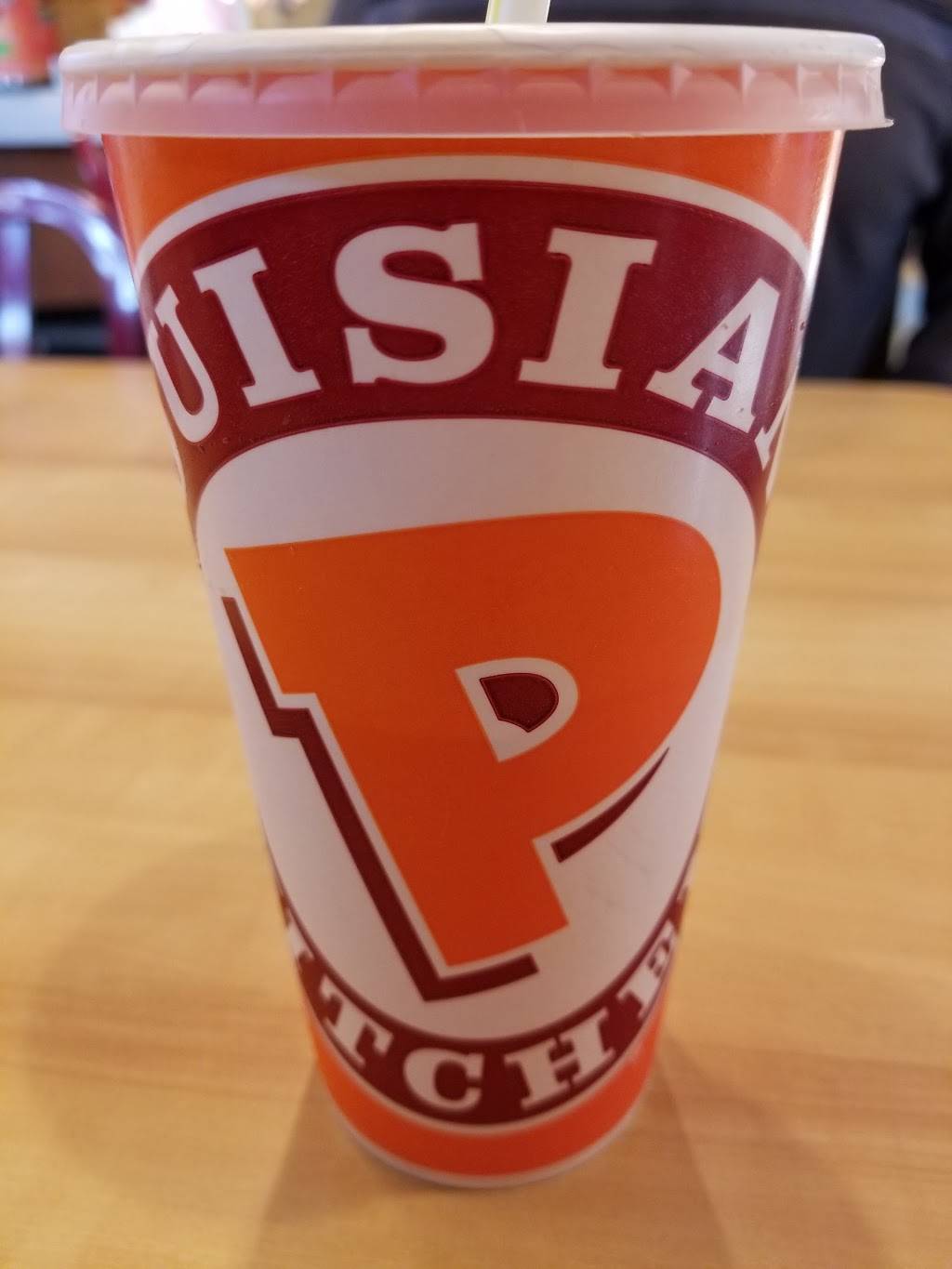 Popeyes Louisiana Kitchen | restaurant | 5721 Buckeystown Pike, Frederick, MD 21704, USA | 3016626402 OR +1 301-662-6402