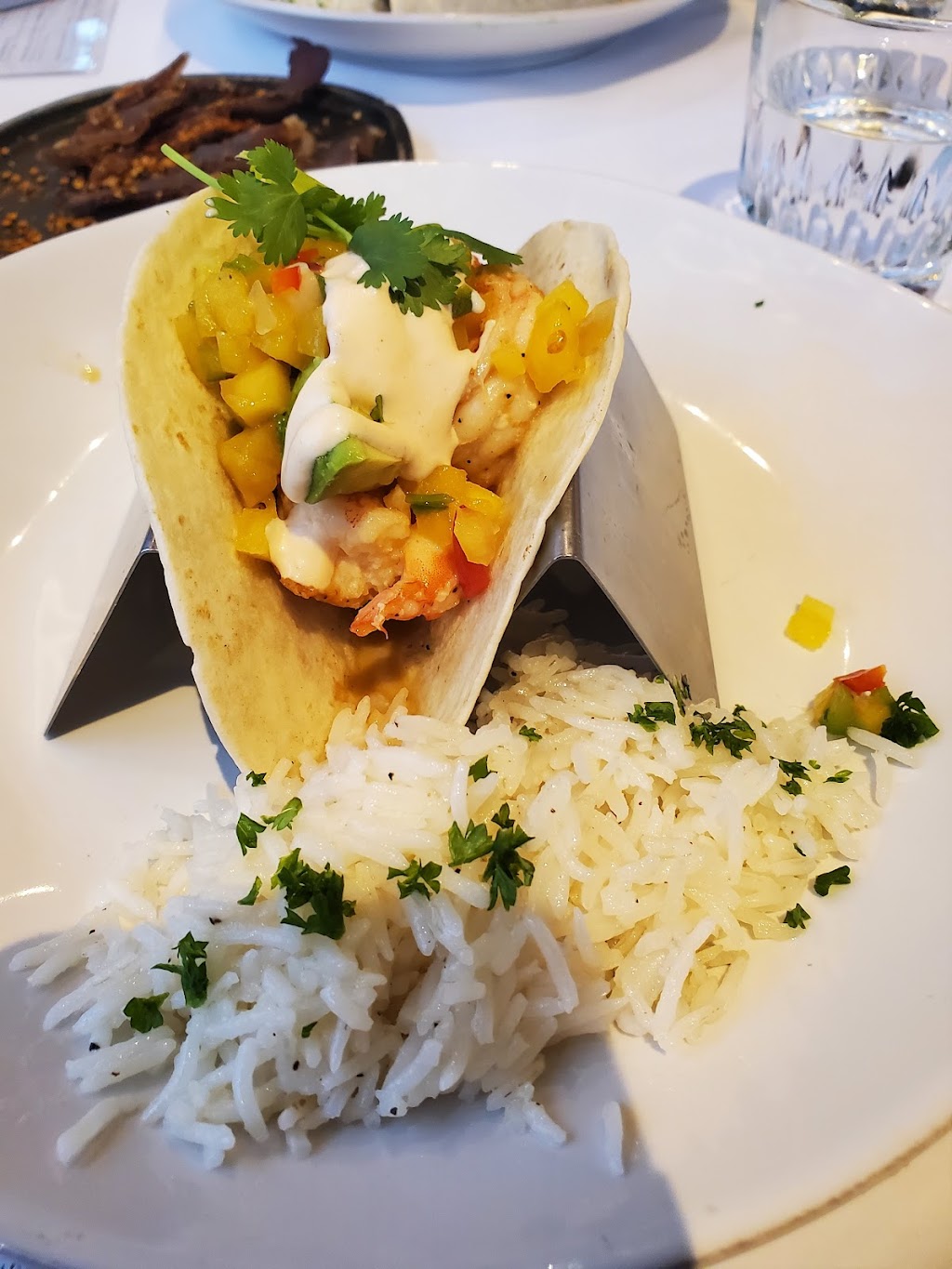 The Cape Restaurant & Beach Bar | restaurant | 700 Avalon Blvd, Alpharetta, GA 30009, USA | 6784592423 OR +1 678-459-2423