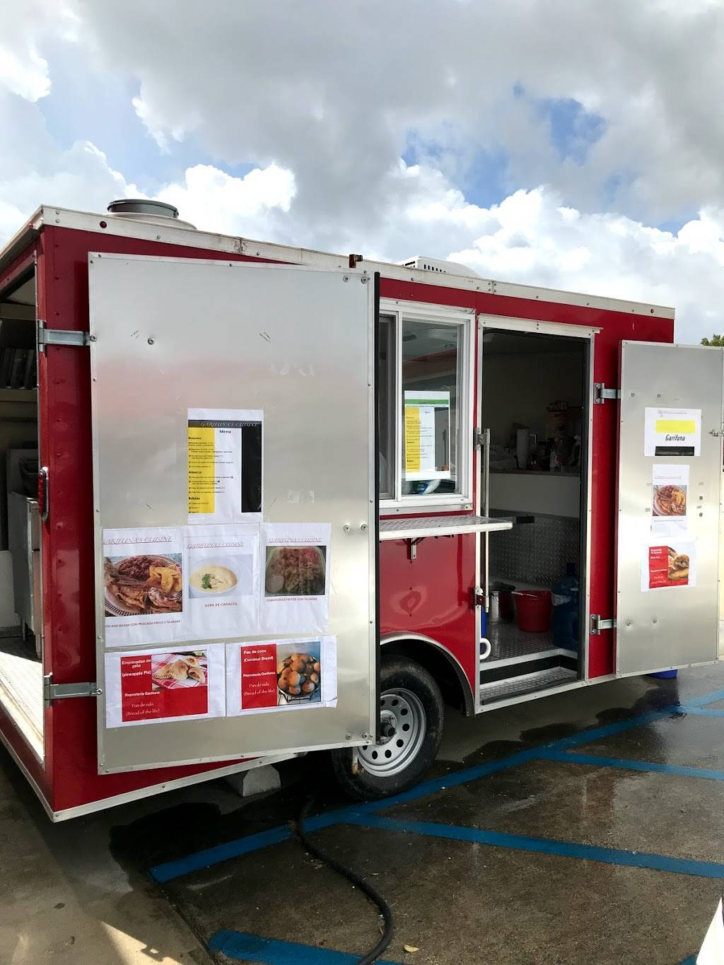 Las Panchas | restaurant | 1048 Scotsdale Dr, Harvey, LA 70058, USA | 5046170048 OR +1 504-617-0048