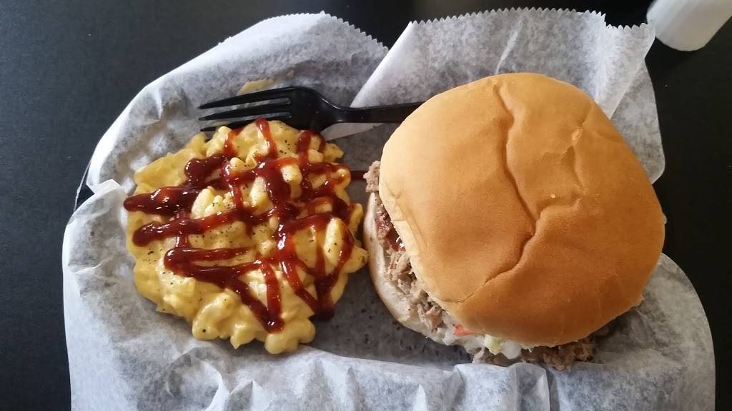 Mobile PigNic BBQ and Catering | meal takeaway | 6637 Indian River Rd, Virginia Beach, VA 23464, USA | 7572332992 OR +1 757-233-2992