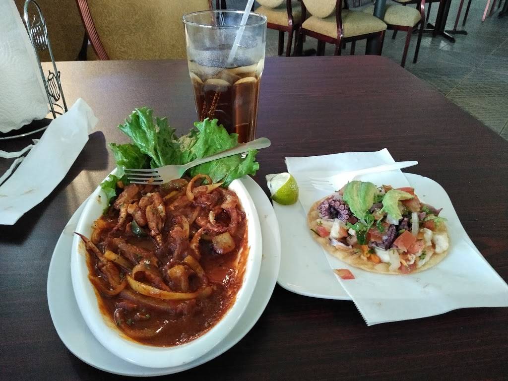 Ostioneria jaiba brava | restaurant | 5826 Airline Dr, Houston, TX 77076, USA | 3462401570 OR +1 346-240-1570