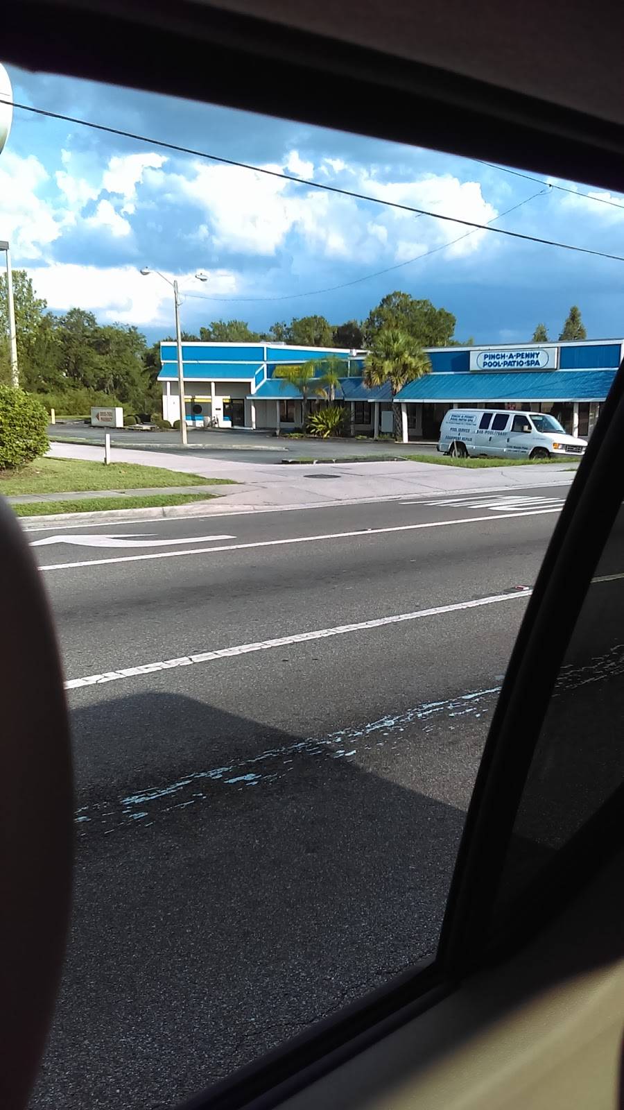 Hungry Howies Pizza | meal delivery | 21222 Mariner Pl, Lutz, FL 33549, USA | 8139499393 OR +1 813-949-9393