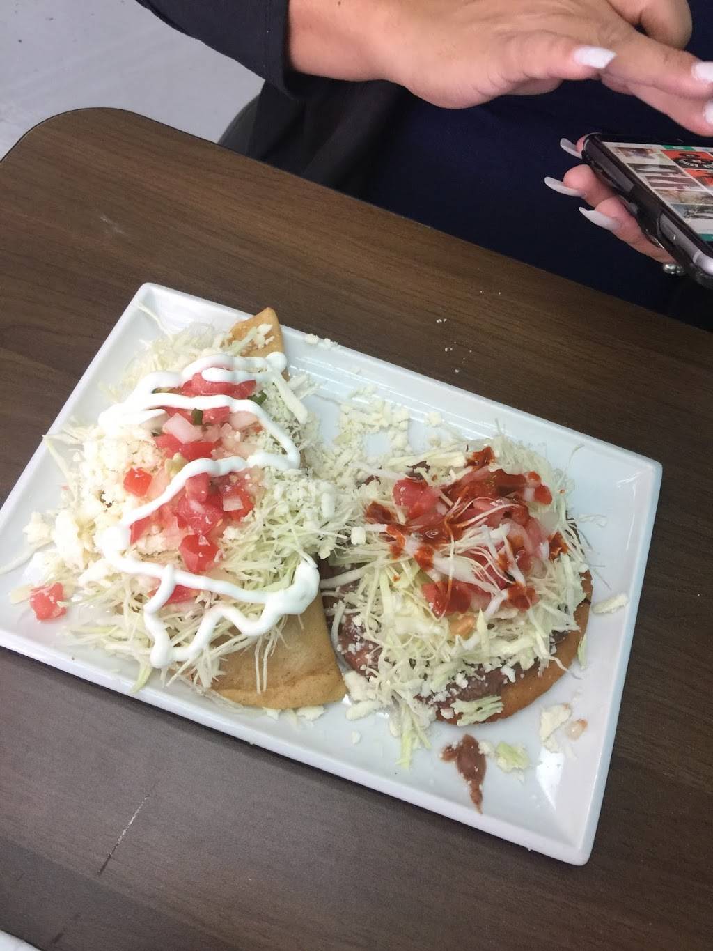 Amor A la Mexicana Mexican Restaurant | restaurant | 110 S Alexander Dr, Baytown, TX 77520, USA | 2818397998 OR +1 281-839-7998