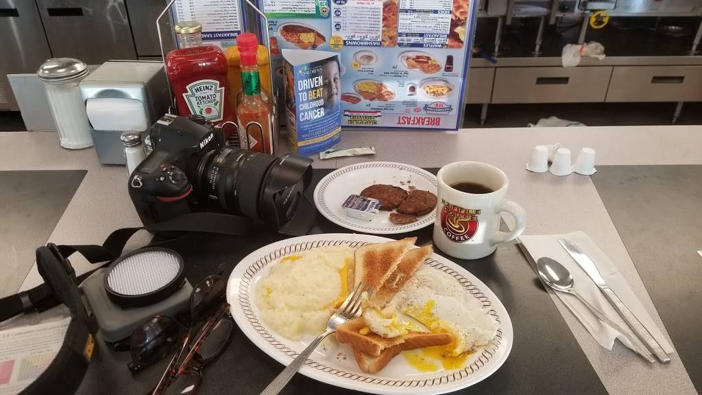 Waffle House | meal takeaway | 3500 Hillsborough Rd, Durham, NC 27705, USA | 9193823355 OR +1 919-382-3355