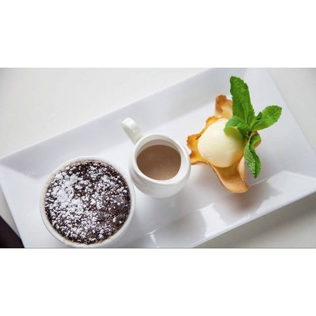 Chefs Station | restaurant | 915 Davis St, Evanston, IL 60201, USA | 8475709821 OR +1 847-570-9821