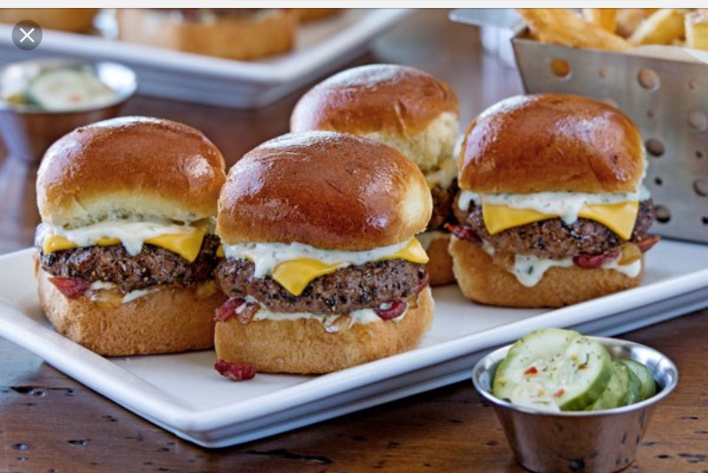 Chilis Grill & Bar | meal takeaway | 7225 W Cermak Rd, North Riverside, IL 60546, USA | 7082210051 OR +1 708-221-0051