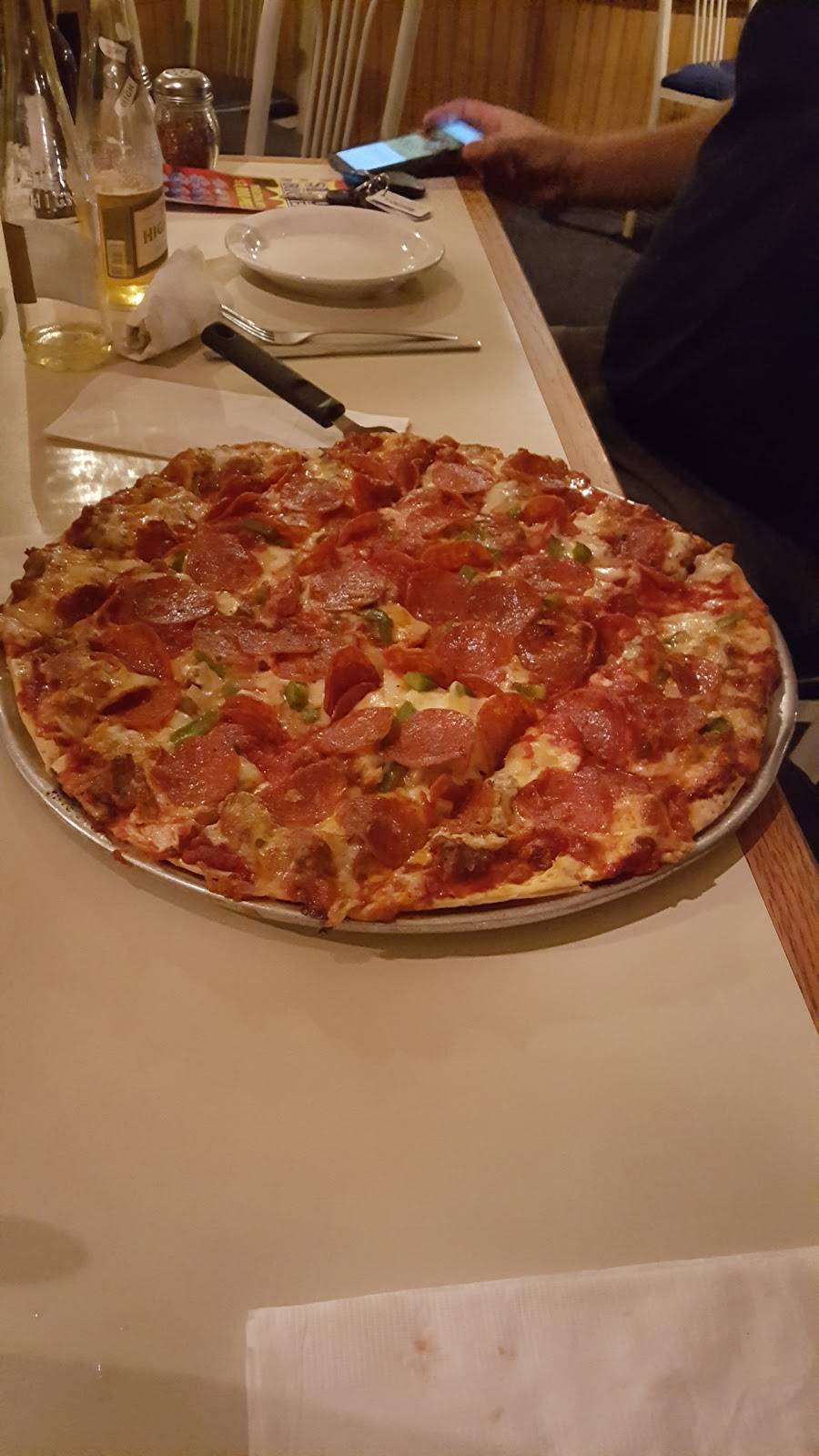 Cataros Italian Villa | restaurant | 5641 W Beloit Rd, Milwaukee, WI 53214, USA | 4145451520 OR +1 414-545-1520