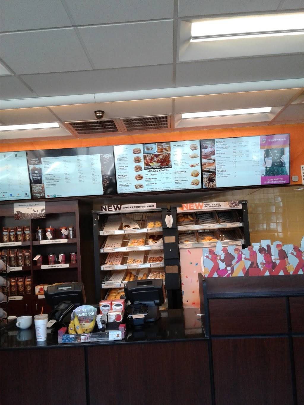 Dunkin | bakery | 321 Crescent St, Brockton, MA 02301, USA | 5084276528 OR +1 508-427-6528