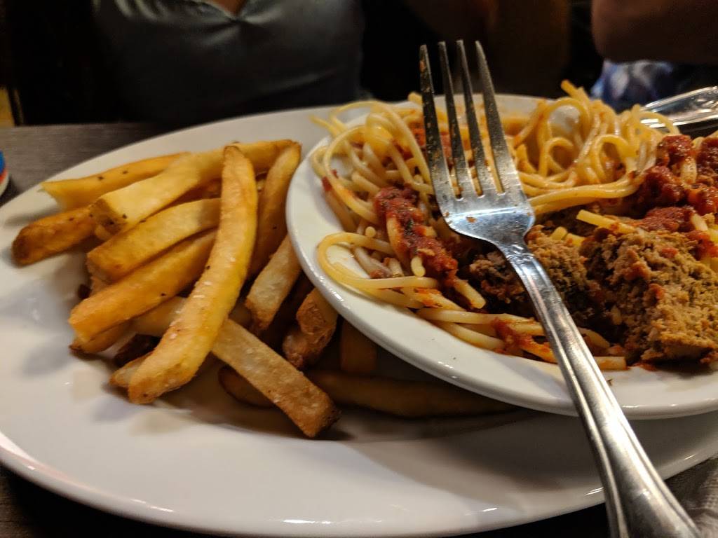 Gusto Italian Kitchen | restaurant | 3316 Atlantic Ave, Virginia Beach, VA 23451, USA | 7575007487 OR +1 757-500-7487