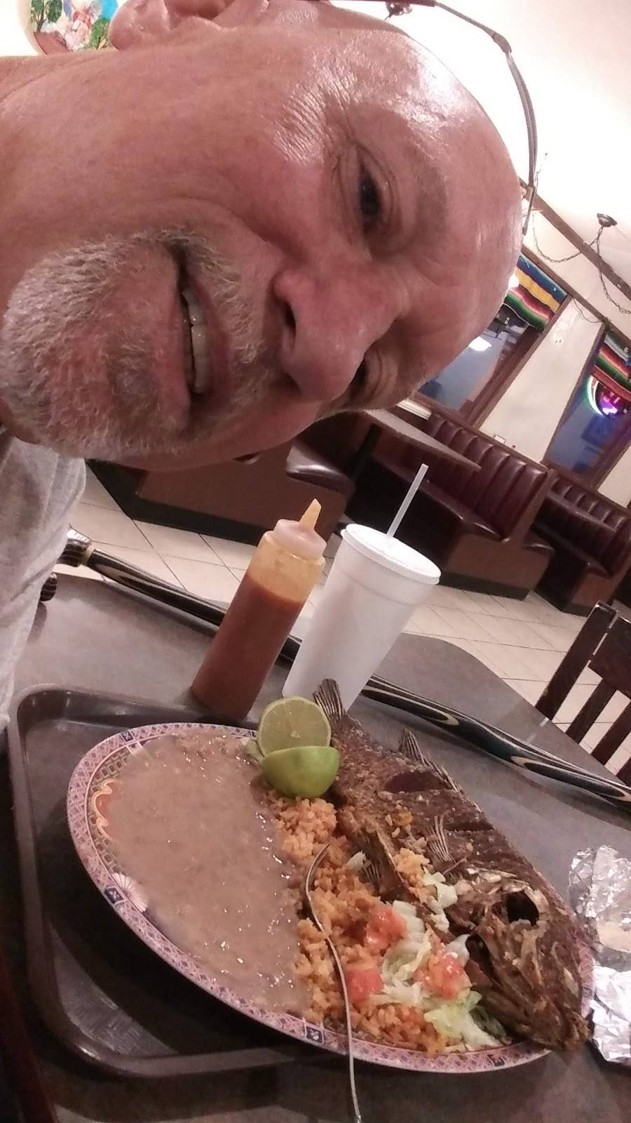 La Juanita | restaurant | 785 Hawkeye Ave SW, Le Mars, IA 51031, USA | 7125484369 OR +1 712-548-4369