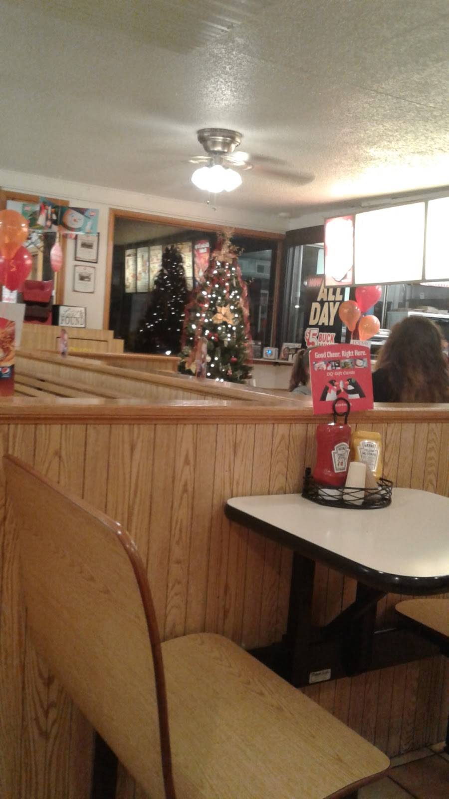 Dairy Queen | restaurant | 510 Broadway St, Gillespie, IL 62033, USA | 2178392215 OR +1 217-839-2215