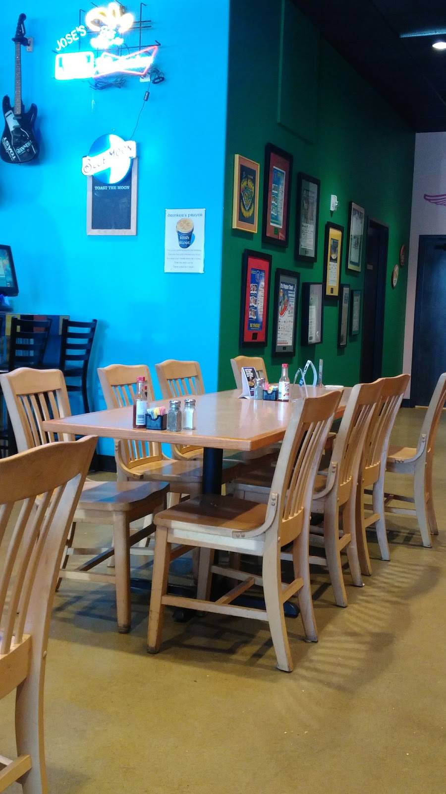 Joses Bar and Grill | restaurant | 1032 E Henri De Tonti Blvd, Springdale, AR 72762, USA | 4797509055 OR +1 479-750-9055