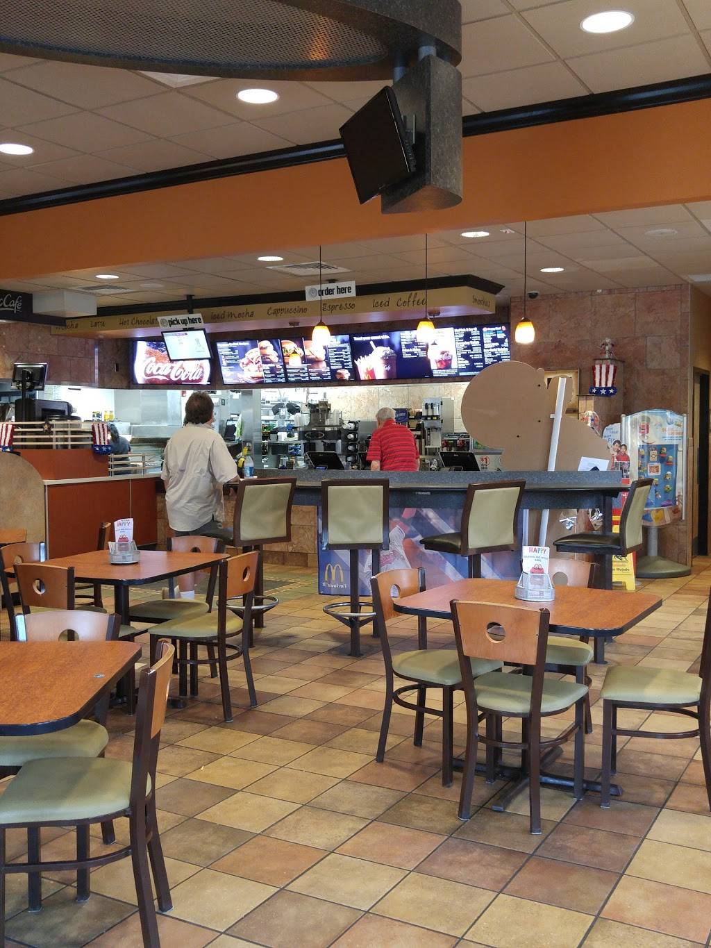 McDonalds | cafe | 30100 Detroit Rd, Westlake, OH 44145, USA | 4408352397 OR +1 440-835-2397
