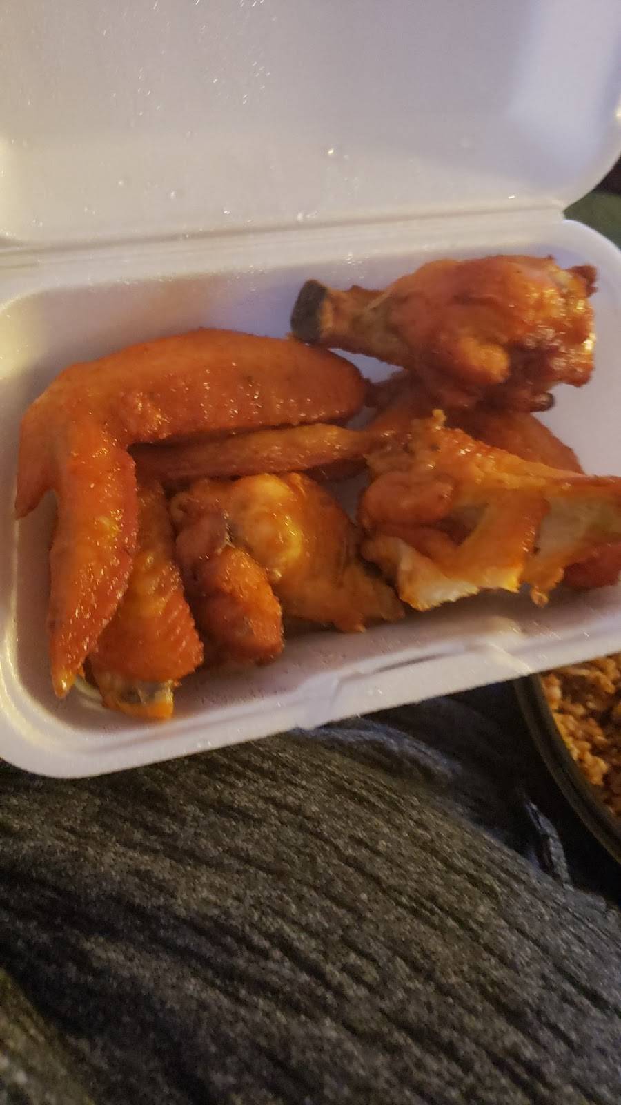 Lucky Star Chinese Restaurant | restaurant | 3028 Hobson Rd, Woodridge, IL 60517, USA | 6307951998 OR +1 630-795-1998