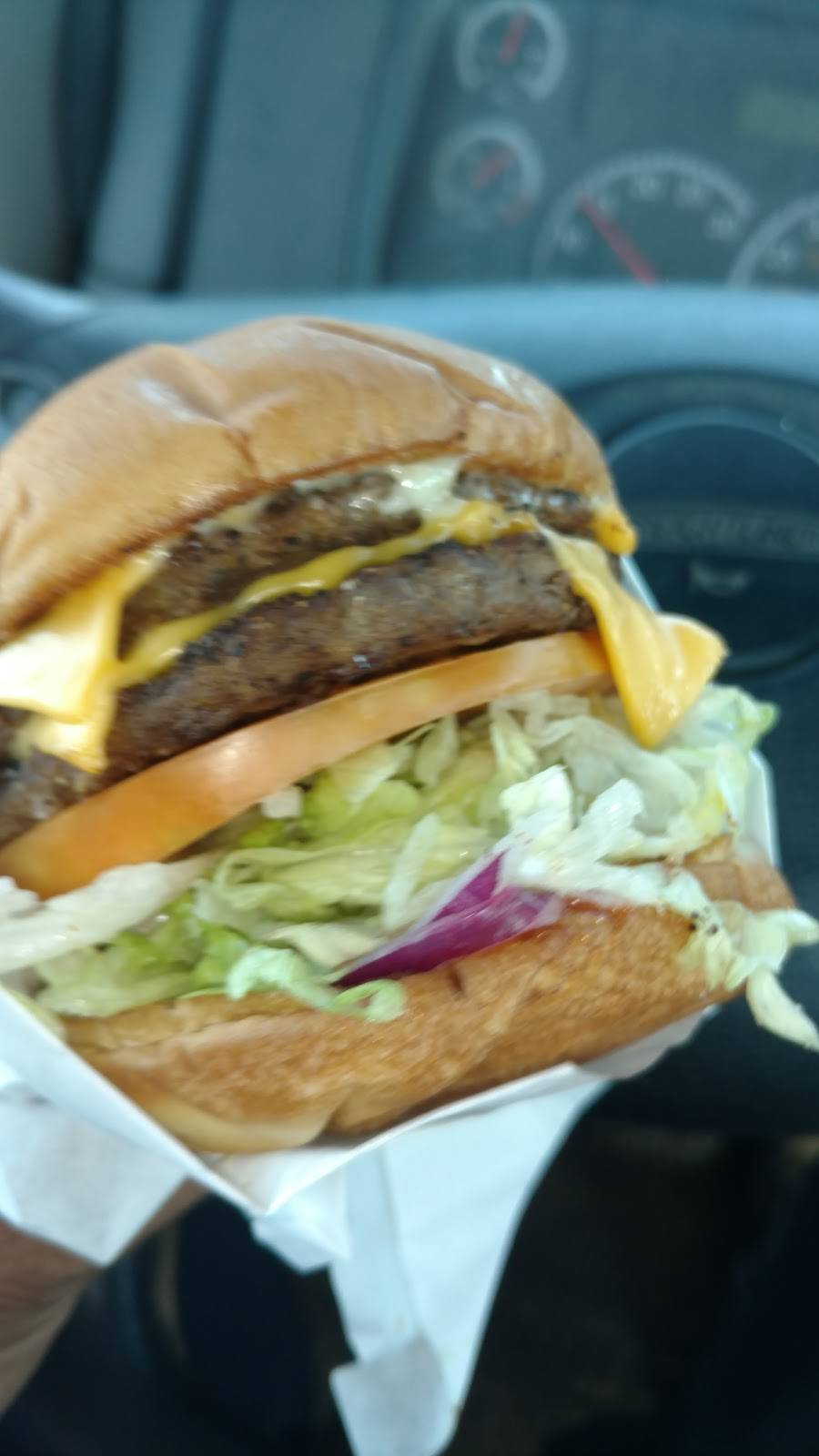 Wimpys Hamburgers | restaurant | 1417 E Tulare Ave, Tulare, CA 93274, USA | 5596882527 OR +1 559-688-2527