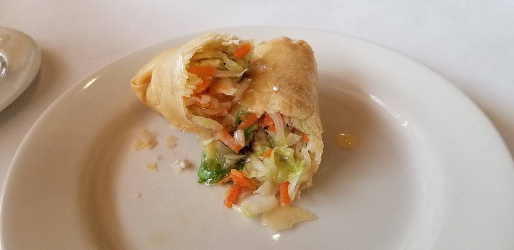 Green Peapod Thai Restaurant | restaurant | 1225 N Green St, McHenry, IL 60050, USA | 8155789999 OR +1 815-578-9999