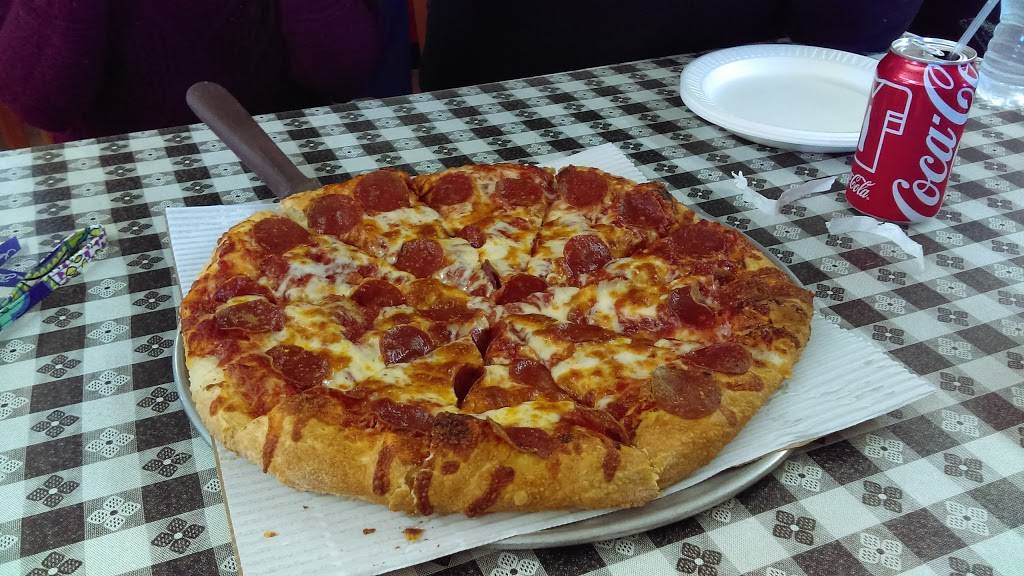 Papas Pizza To Go | meal delivery | 1509 Dawnville Rd NE, Dalton, GA 30721, USA | 7062293536 OR +1 706-229-3536