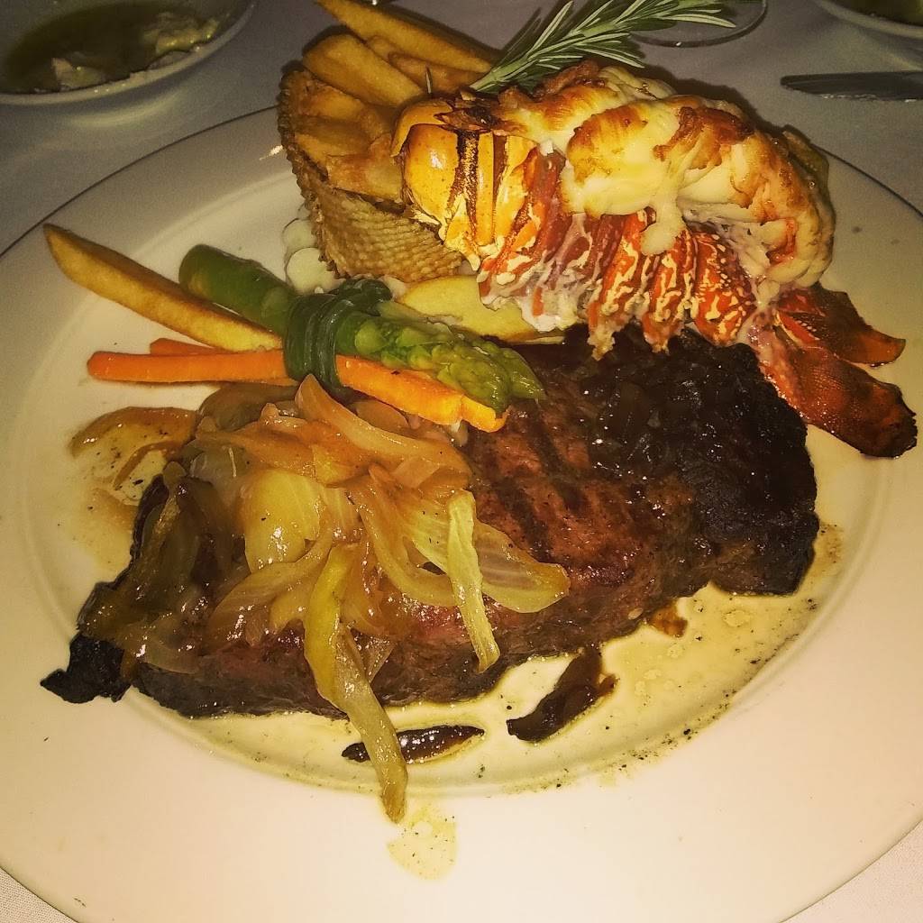 The Palm Court at The Carltun | restaurant | 1899 Hempstead Turnpike, East Meadow, NY 11554, USA | 5165420700 OR +1 516-542-0700