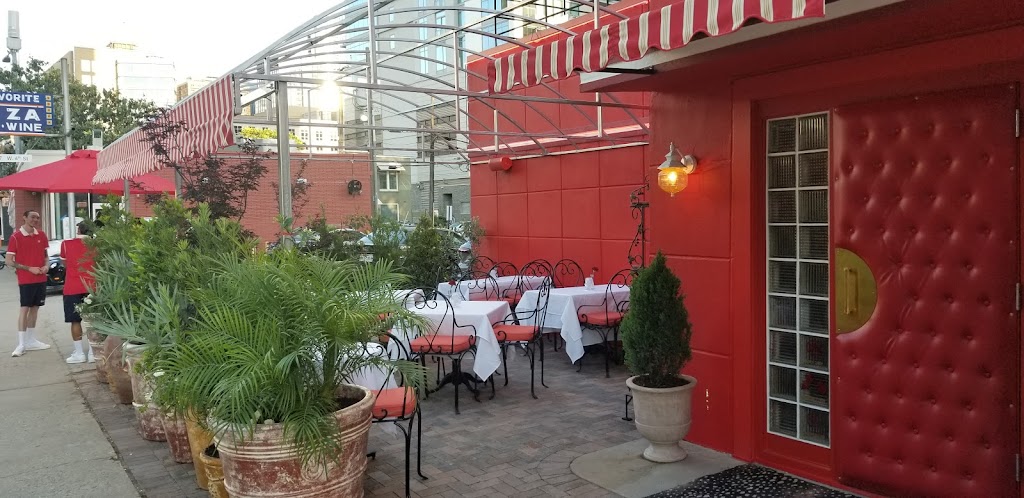 Sammies Italian | restaurant | 807 W 6th St, Austin, TX 78703, USA | 5124742054 OR +1 512-474-2054