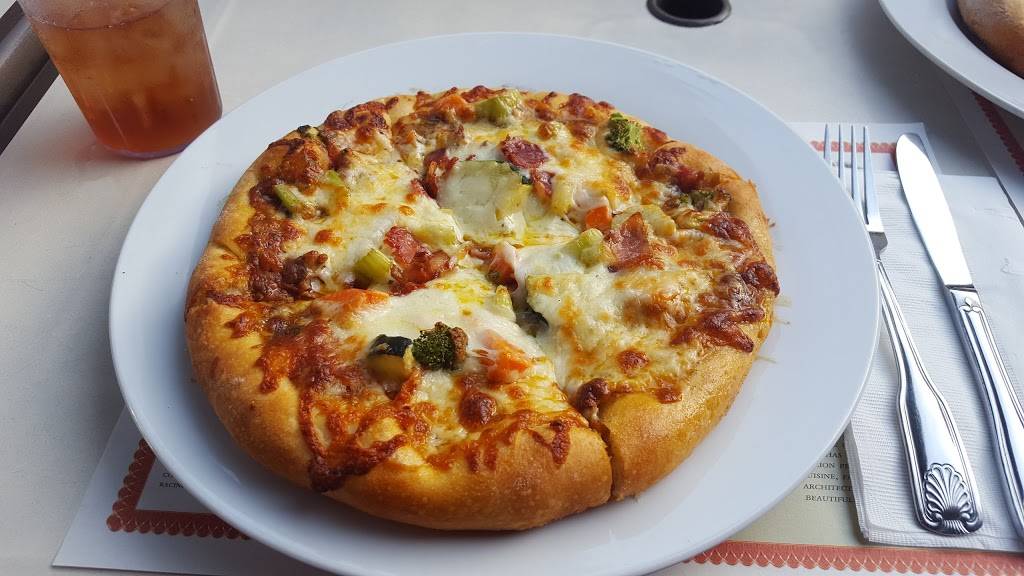 Pizza Bella Italian Bistro | restaurant | 2707 Congress St #1p, San Diego, CA 92110, USA | 6196924333 OR +1 619-692-4333