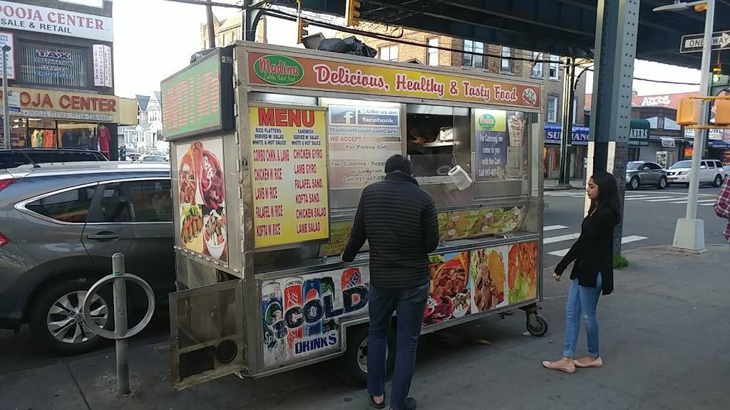 Madina Halal food Cart | restaurant | 113-20-113-98 Liberty Ave, South Richmond Hill, NY 11419, USA | 9293005760 OR +1 929-300-5760