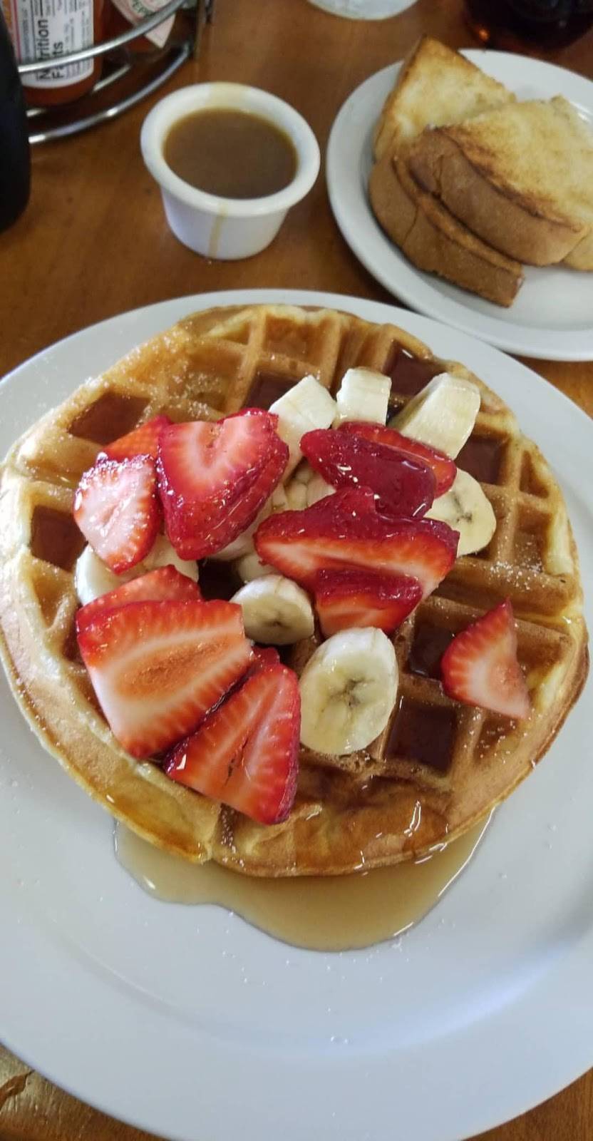 The Avocado House | restaurant | 11618 Central Ave, Chino, CA 91710, USA | 9096279733 OR +1 909-627-9733