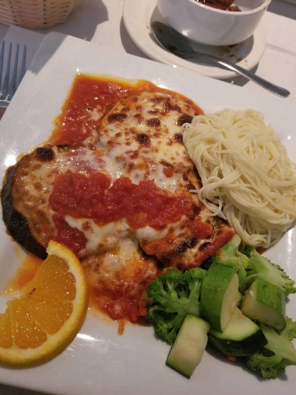 Santos Chef | restaurant | 123 E Fisher St, Salisbury, NC 28144, USA | 7046377144 OR +1 704-637-7144