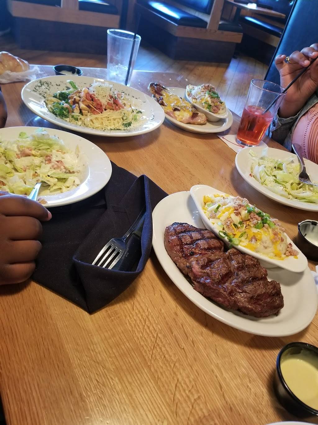 J Peters Grill Bar | restaurant | 111 Sparkleberry Crossing Rd #11, Columbia, SC 29229, USA | 8037646635 OR +1 803-764-6635