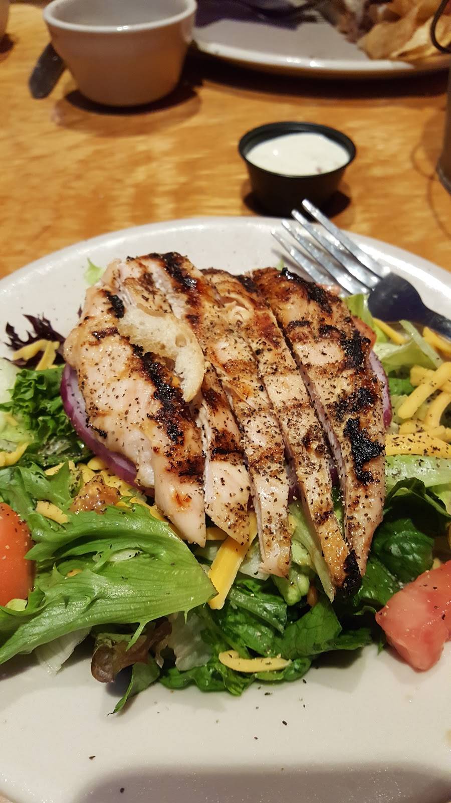 Logans Roadhouse | restaurant | 4201 S Medford Dr, Lufkin, TX 75901, USA | 9366320929 OR +1 936-632-0929