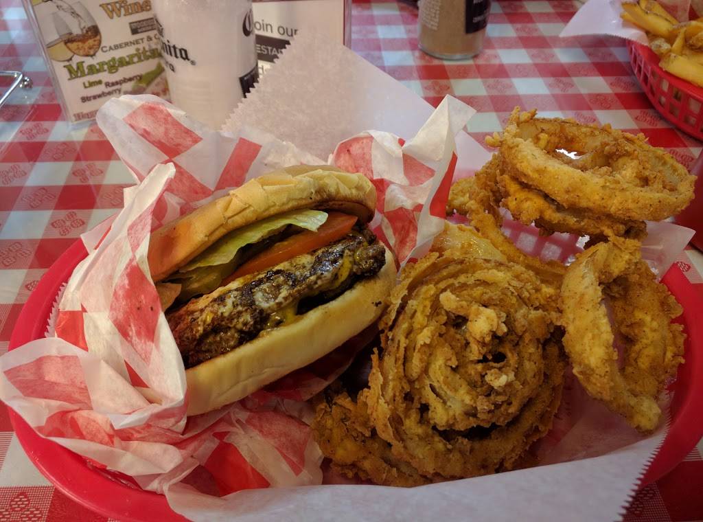 The Burger Barn | restaurant | 1101 Damon St, Rosenberg, TX 77471, USA | 2812397800 OR +1 281-239-7800