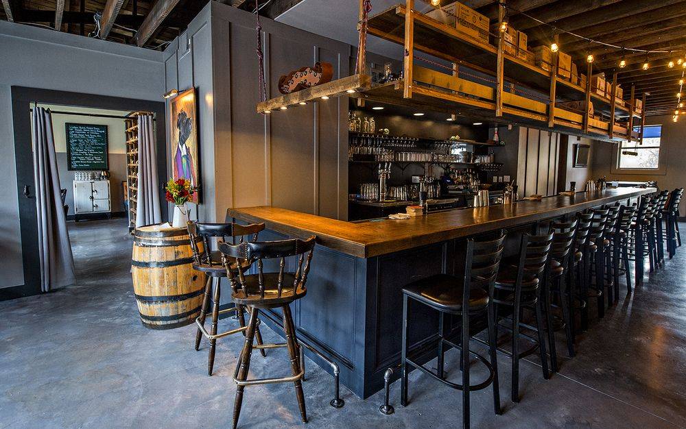 Poor Hendrix | restaurant | 2371 Hosea L Williams Dr SE Bldg. 2, Atlanta, GA 30317, USA | 4045498756 OR +1 404-549-8756