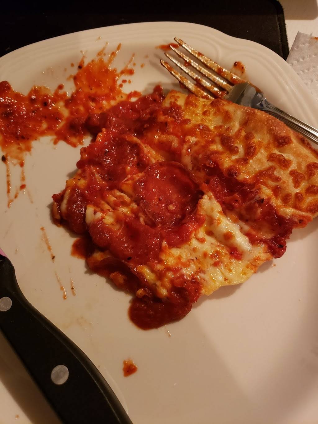 Little Caesars Pizza | meal takeaway | 2010 S Main St, Farmville, VA 23901, USA | 4343942233 OR +1 434-394-2233