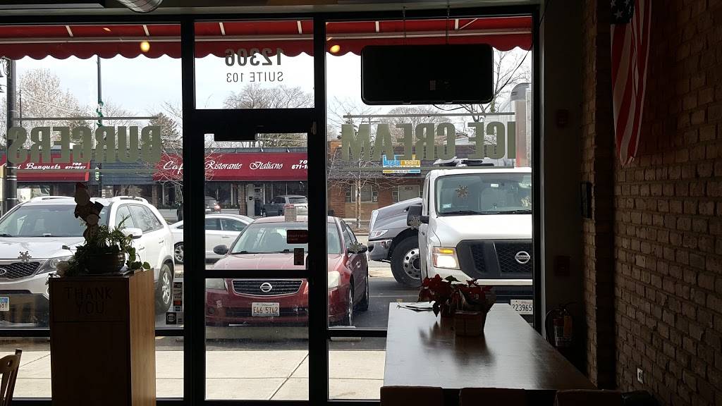 Dianes Place | restaurant | 12306 S Harlem Ave, Palos Heights, IL 60463, USA | 7089230010 OR +1 708-923-0010