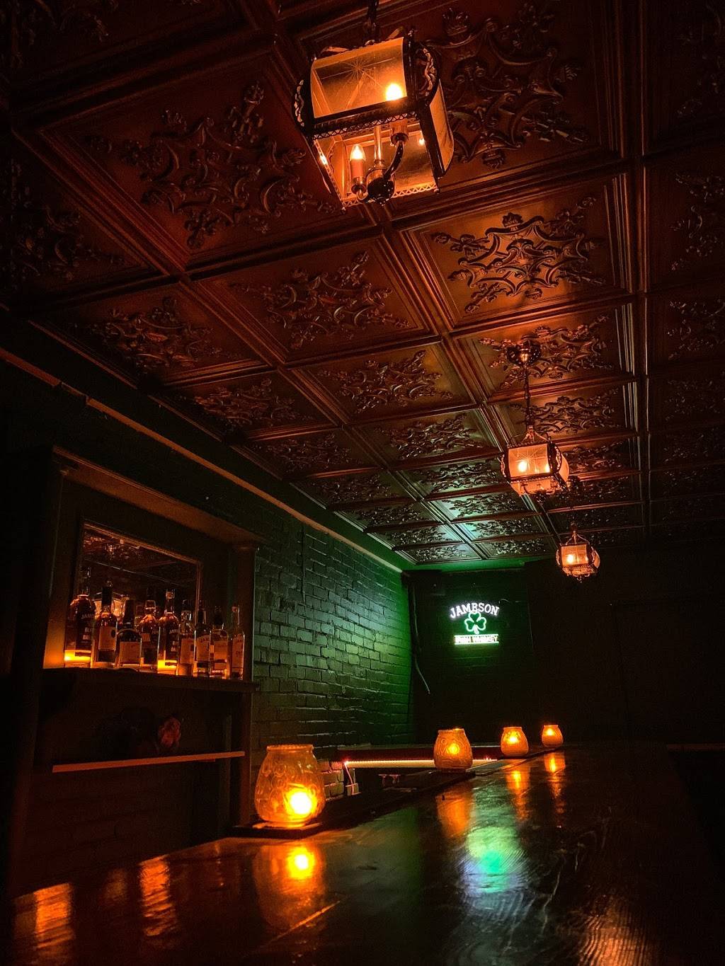 Last Call Irish Pub | restaurant | 6388 Rue St-Hubert, Montréal, QC H2S 2M2, Canada | 5142624431 OR +1 514-262-4431