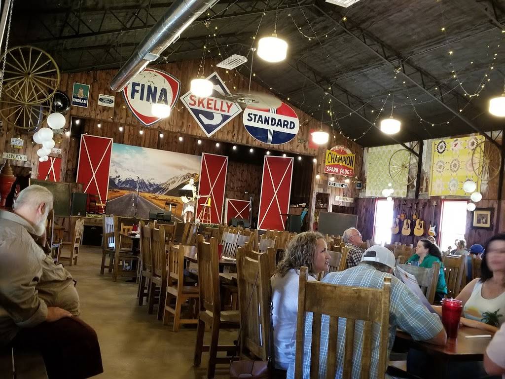 Hen House Cafe | restaurant | 613 W Broadway St #2407, Okemah, OK 74859, USA | 9186232501 OR +1 918-623-2501