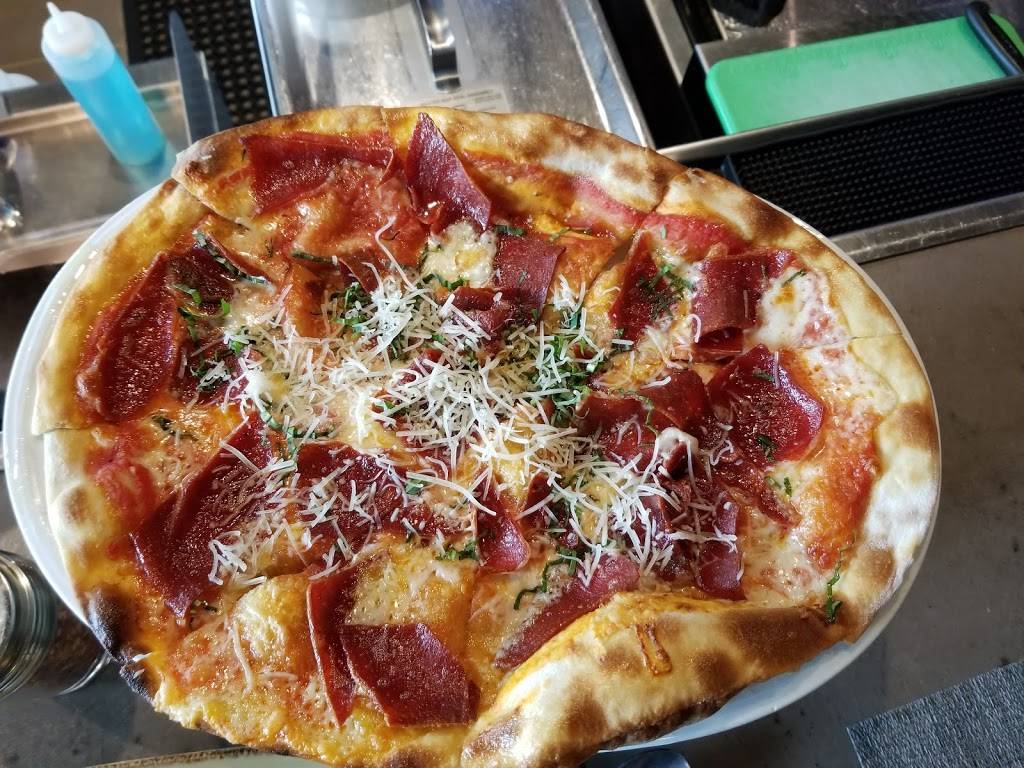 Grotto Downtown | restaurant | 1001 Avenida De Las Americas Suite A, Houston, TX 77010, USA | 7136580752 OR +1 713-658-0752