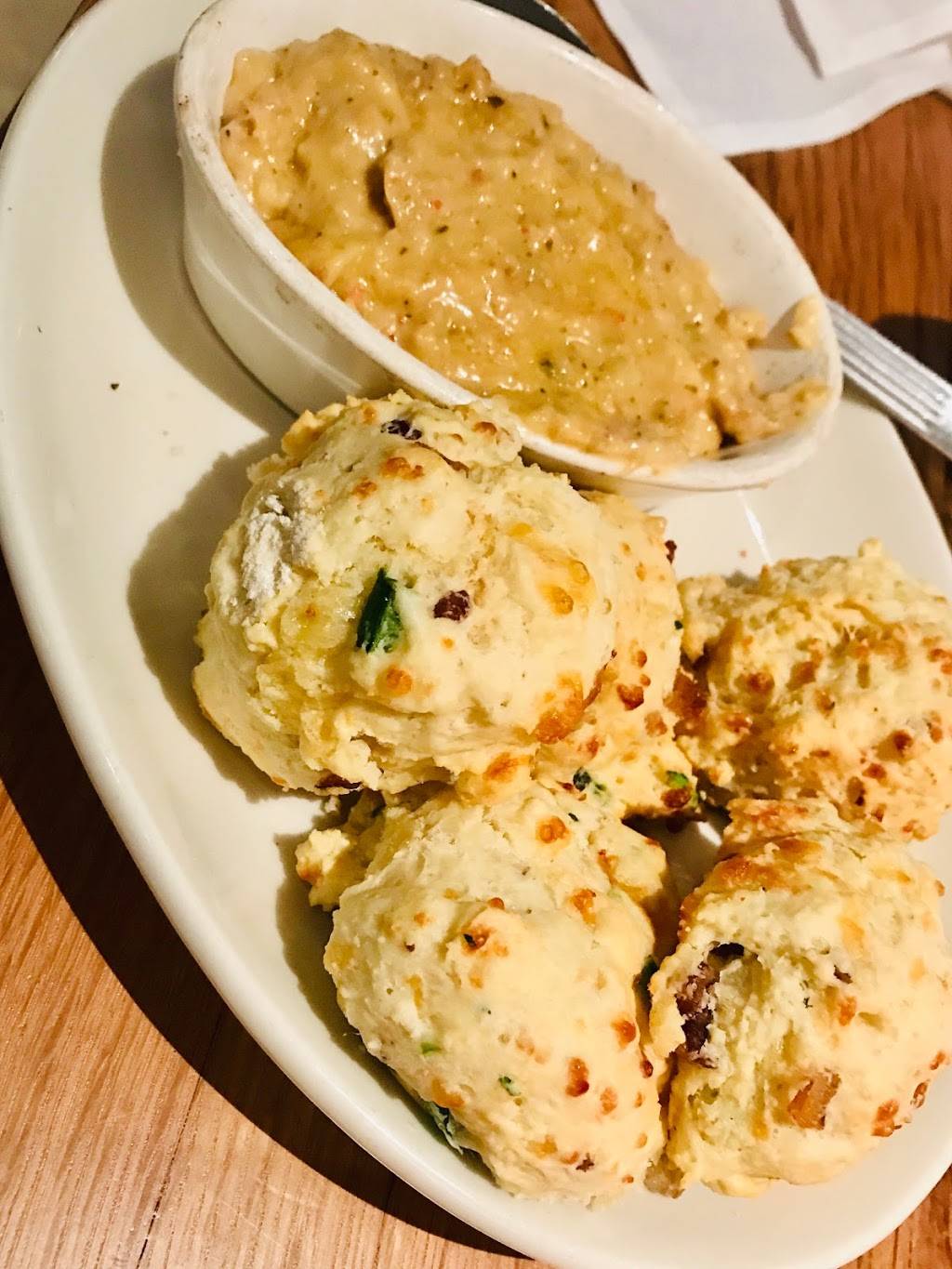 Whiskey Cake Kitchen & Bar | restaurant | 2223 N Westshore Blvd B207, Tampa, FL 33607, USA | 8135359955 OR +1 813-535-9955