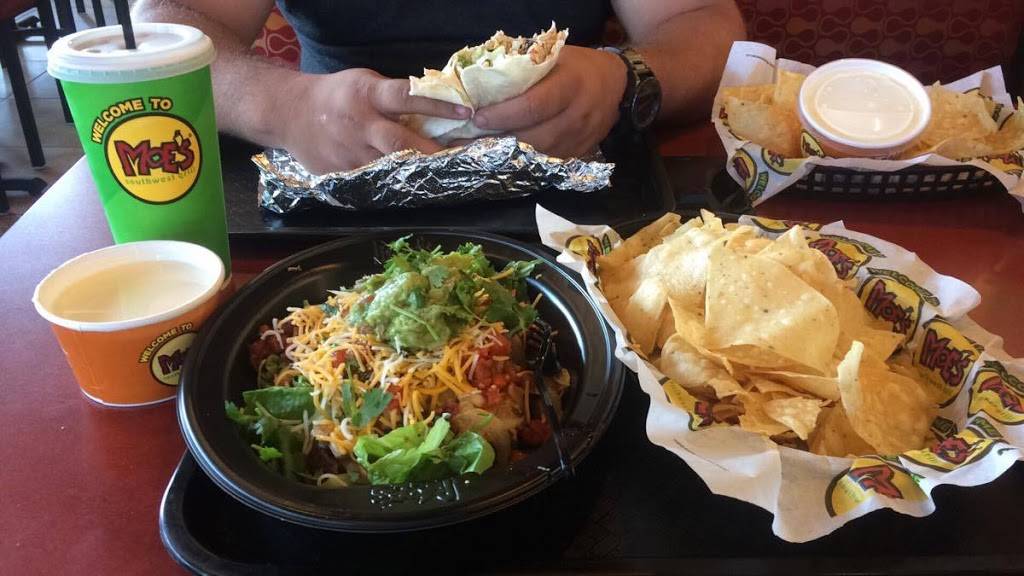 Moes Southwest Grill | restaurant | 174 Nina Dr, Selinsgrove, PA 17870, USA | 5702343773 OR +1 570-234-3773