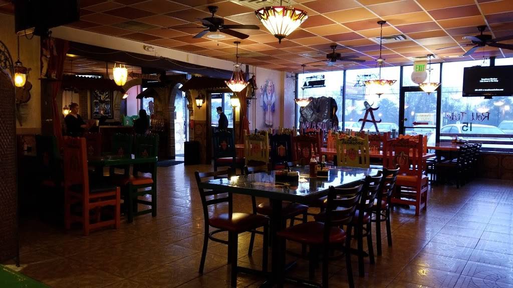 Los Tarascos | restaurant | 824 McFarland Blvd, Northport, AL 35476, USA | 2053300919 OR +1 205-330-0919