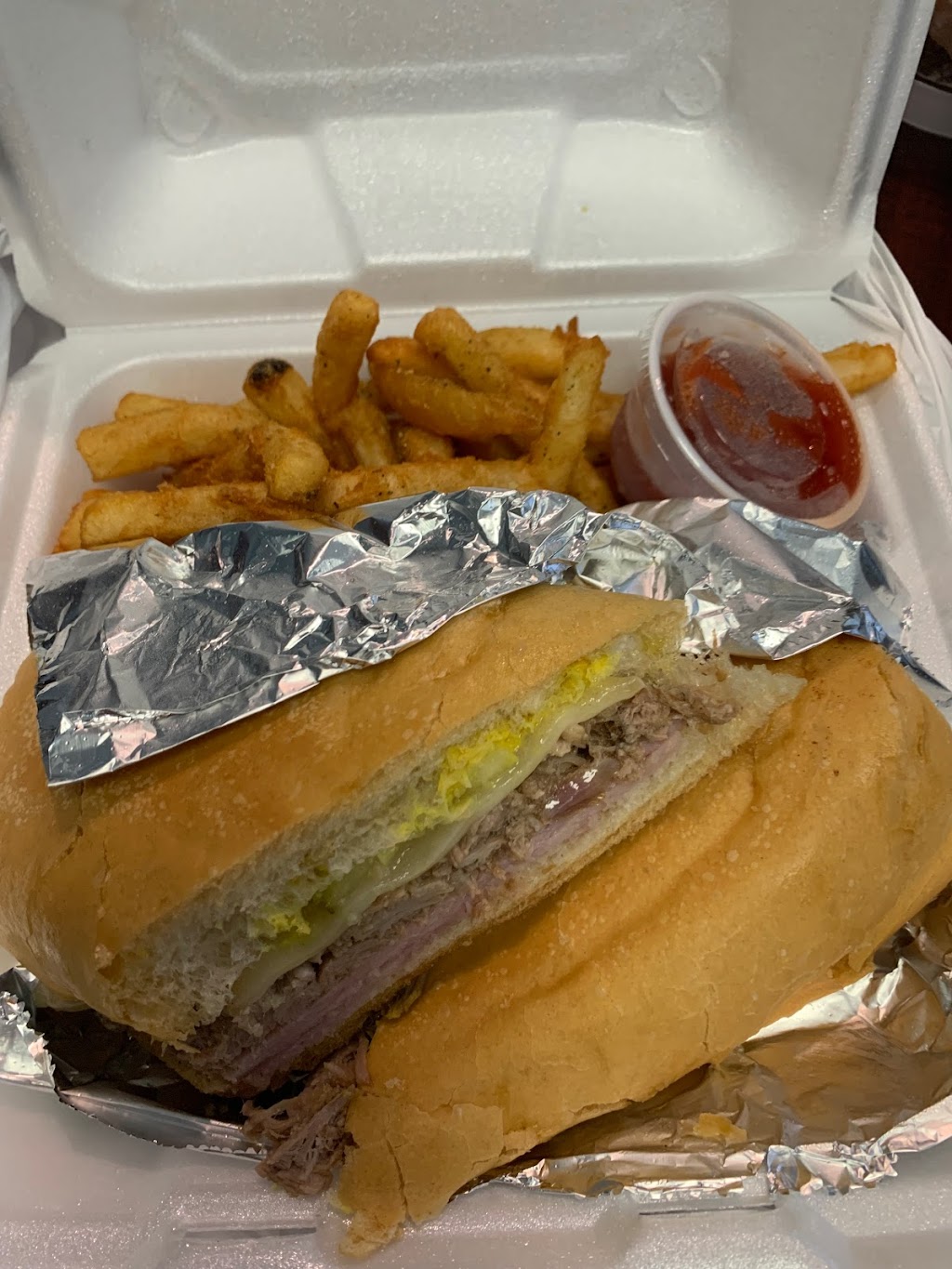 Mambos Cuban Express Mandarin | restaurant | 11105 San Jose Blvd #2, Jacksonville, FL 32223, USA | 9047270347 OR +1 904-727-0347