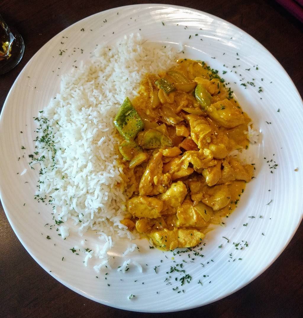 Harbour Club at York Quay | restaurant | 99 Harbour Square, Toronto, ON M5J 2T5, Canada | 4162039400 OR +1 416-203-9400