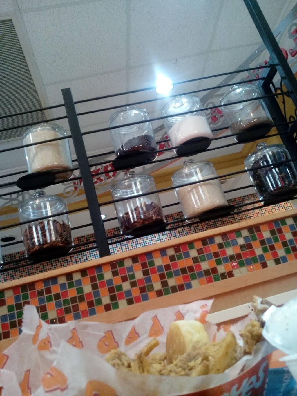 Popeyes Louisiana Kitchen | restaurant | 4645 Northfield Rd, North Randall, OH 44128, USA | 2164756066 OR +1 216-475-6066